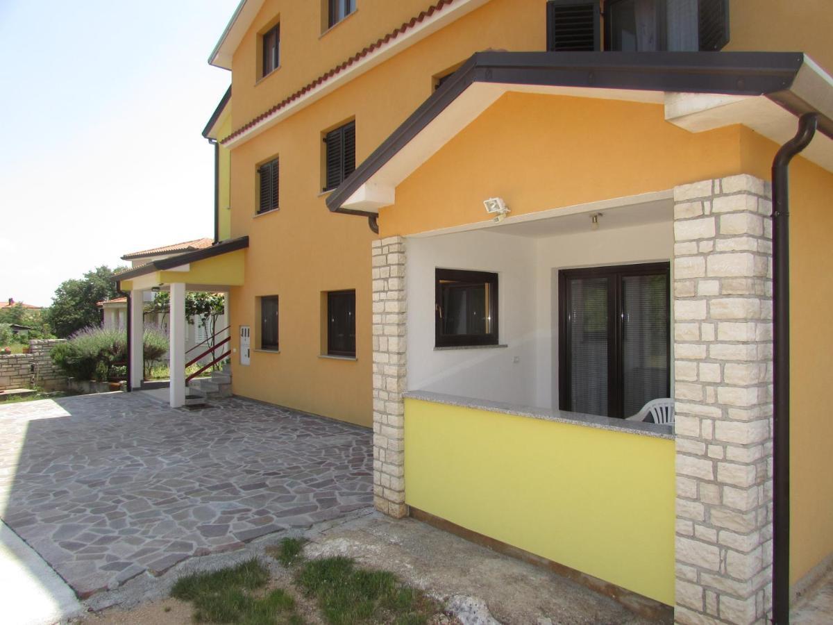 With A Parking Space Vilanija, - 17240 * Umag